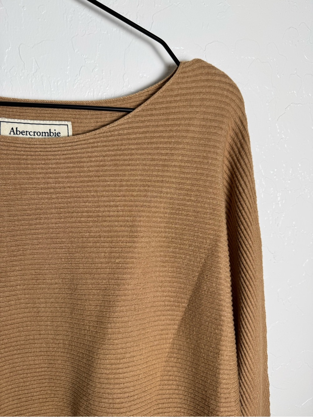 Abercrombie & Fitch Camel Brown Ribbed  Knit Sweater - Picture 6 of 13